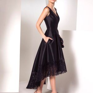 Betsy and Adam Black Hi Low Mesh Holiday Dress Size 2/XS